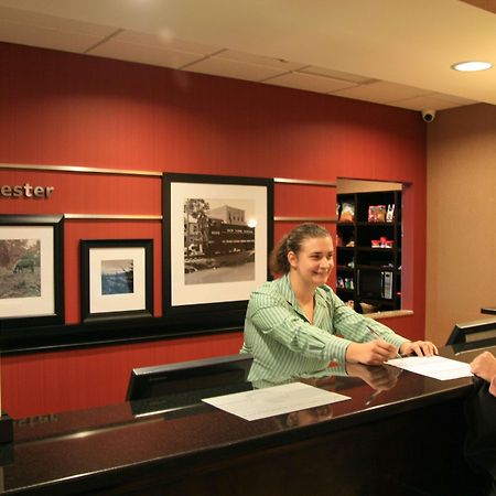 Hampton Inn & Suites Rochester-North Interior photo